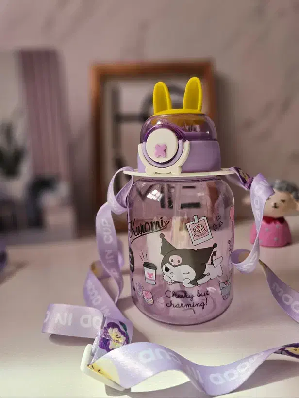 قمقمه نی دار کرومی و دوستان|ظروف نگهدارنده، پلاستیکی، یک‌بارمصرف|قم, دروازه ری|دیوار