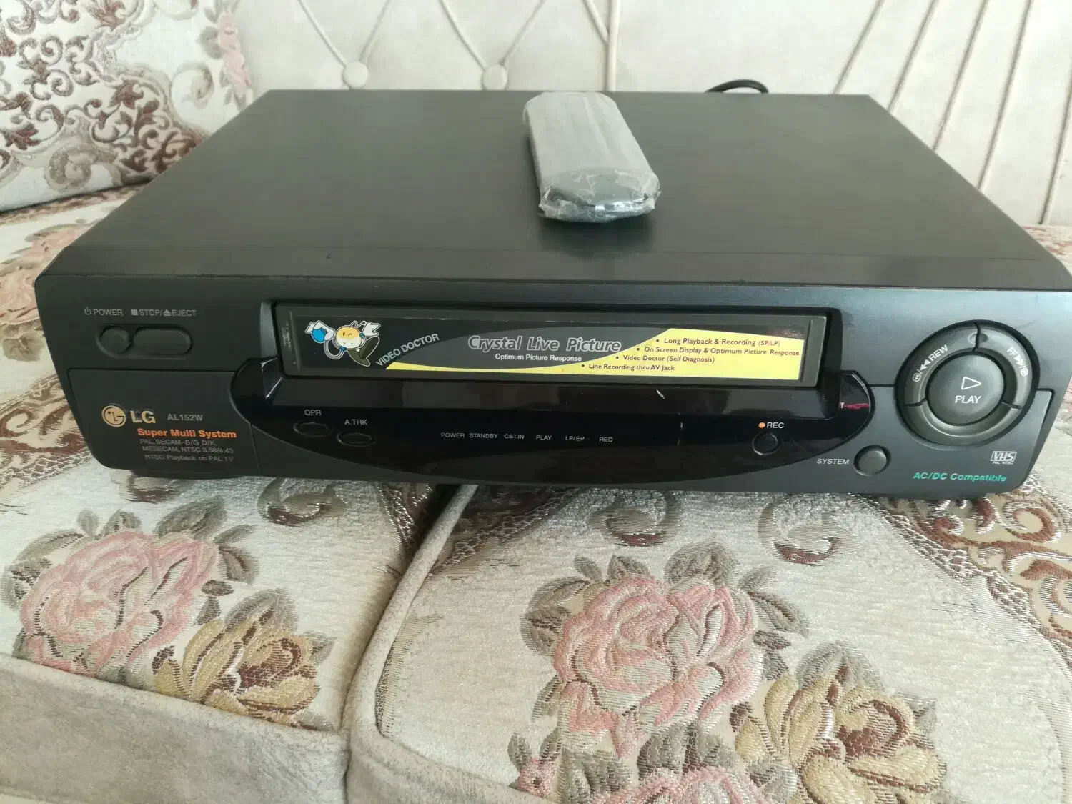 ویدیو ال جی اصل کره در حد نو|پخش‌کننده DVD و ویدیو|خمینی‌شهر, |دیوار