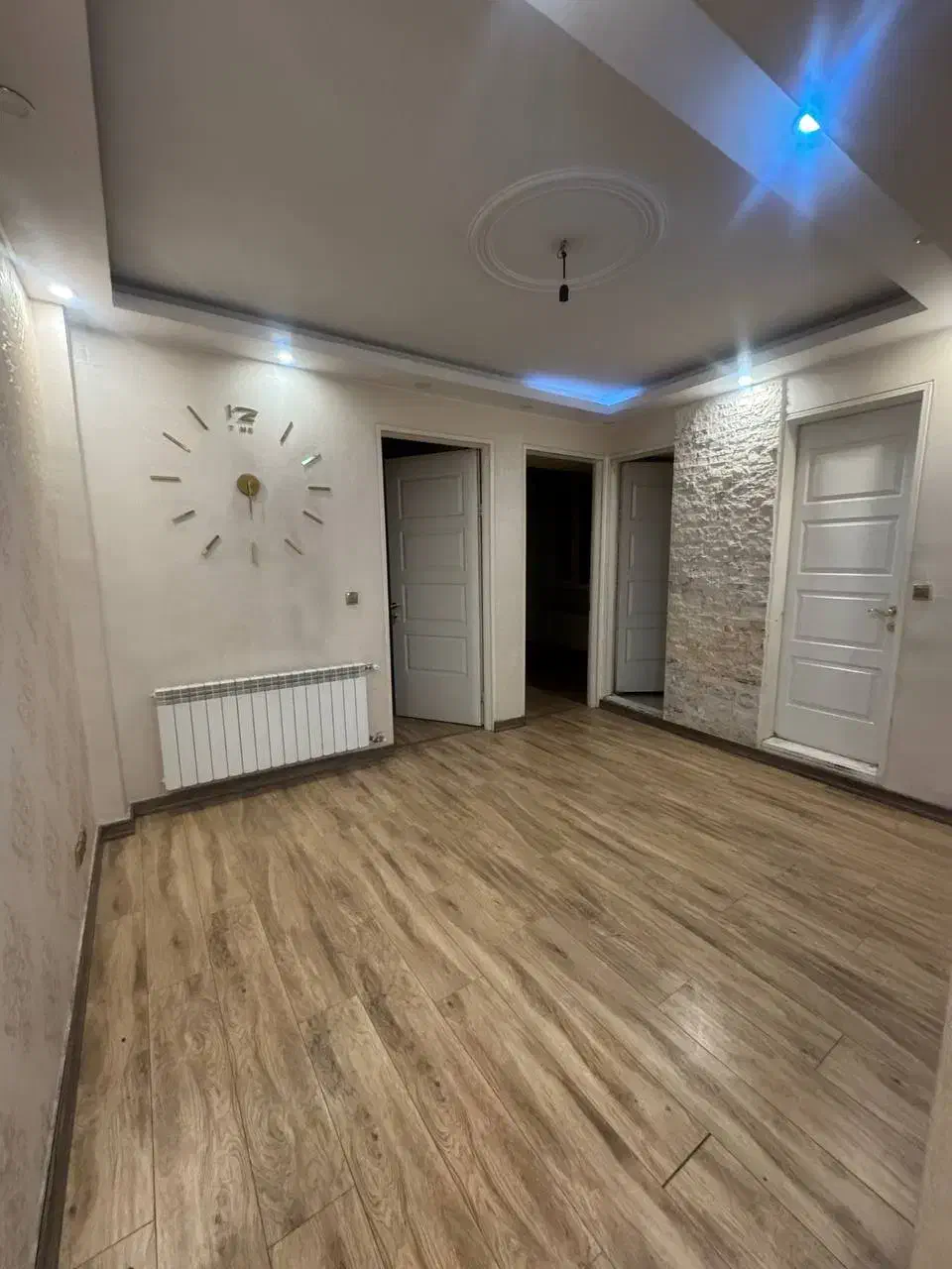 آپارتمان 91 متری تک واحد در خیابان هفتادم