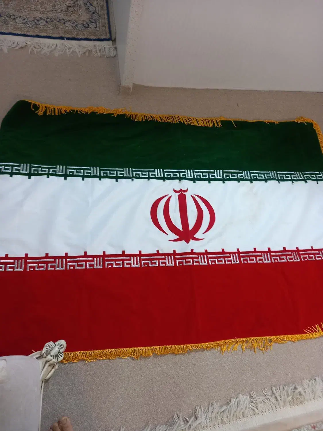 پرچم ایران|صنایع دستی و سایر لوازم تزئینی|محمدشهر, عباس آباد|دیوار