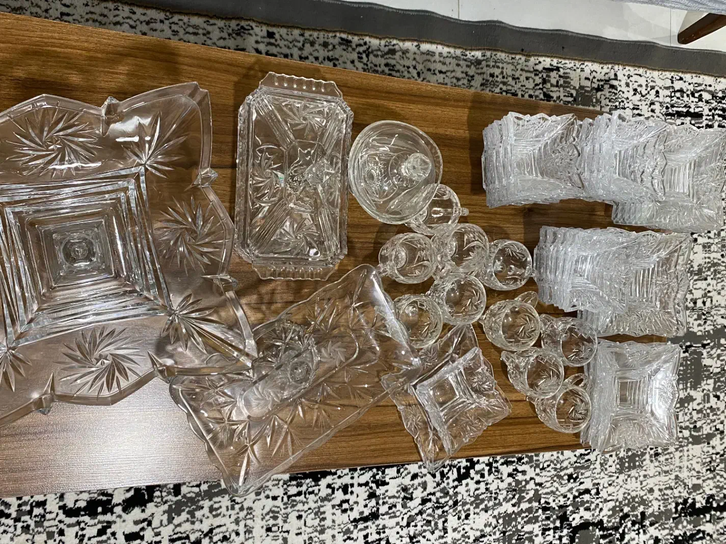 سرویس پذیرایی خورشیدی|ظروف سرو و پذیرایی|هشتگرد, شهرک پارسیان|دیوار