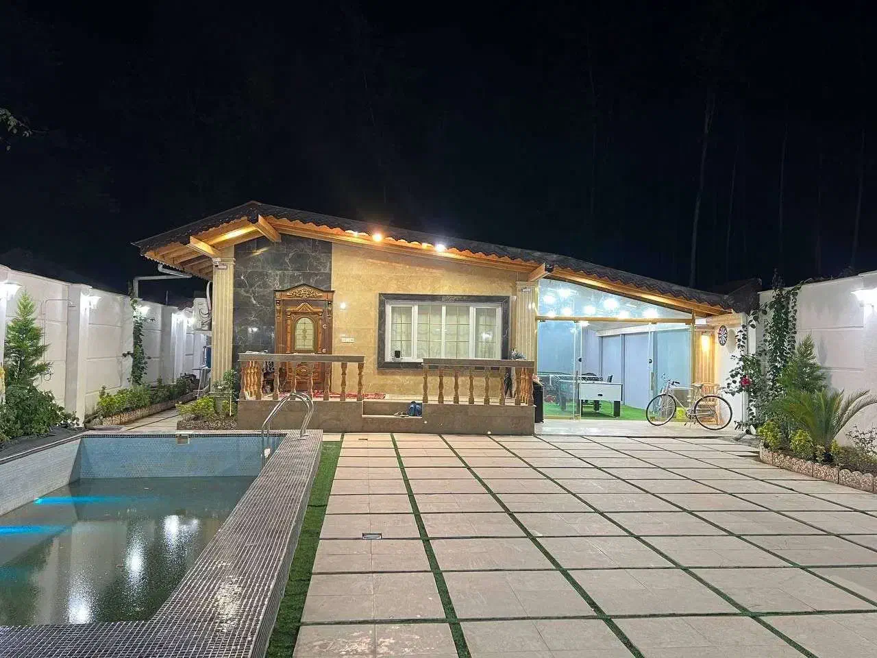 ویلا ۳۵۰متری استخردار/فومن|فروش خانه و ویلا|فومن, |دیوار