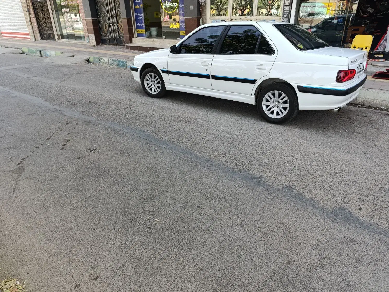 پارس سال|خودرو سواری و وانت|پرند, فاز ۳|دیوار