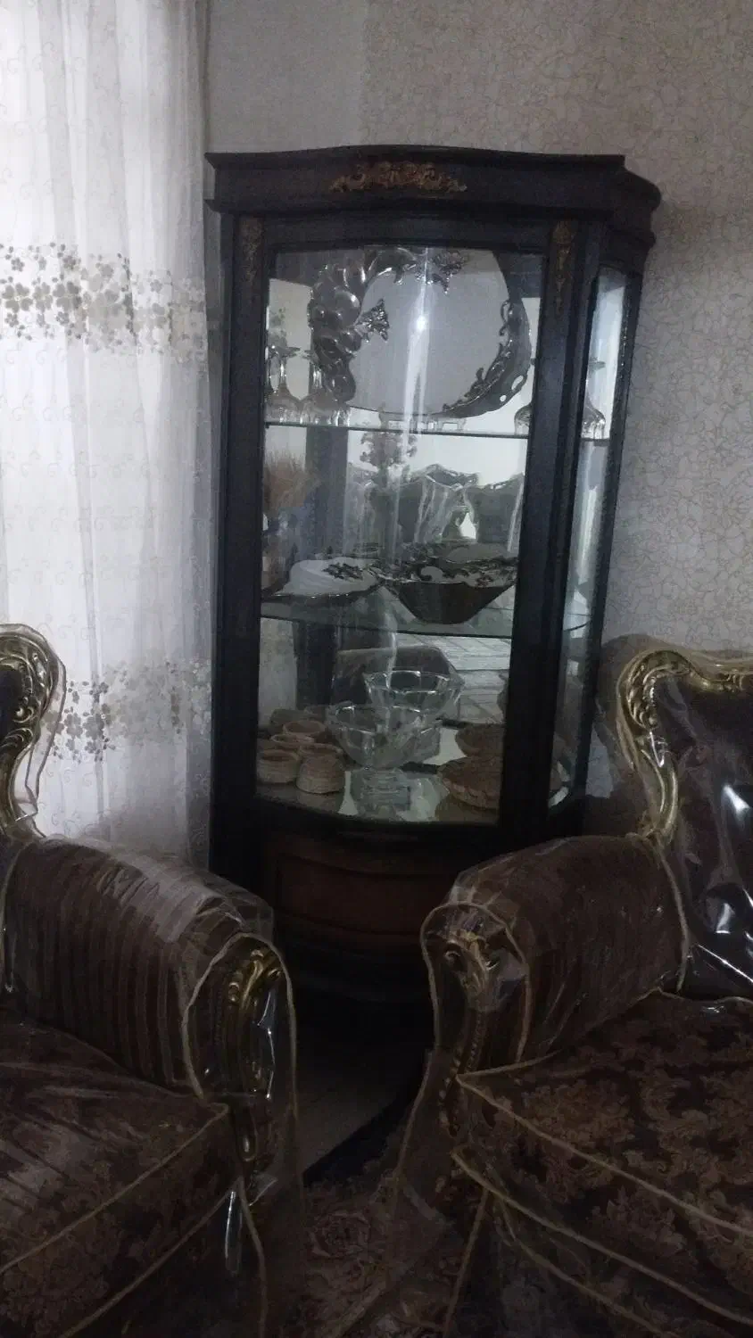 بوفه در حد نو|بوفه، ویترین، کنسول|آبادان, |دیوار