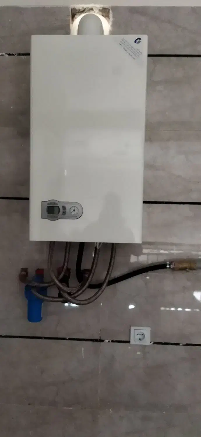 سرویس و عیب یابی انواع پکیج و ابگرمکن|خدمات پیشه و مهارت|قزوین, |دیوار