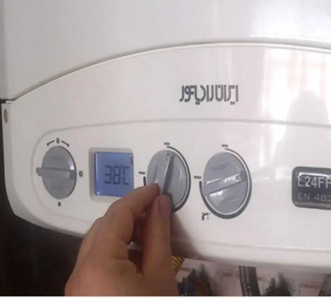 تعمیرات تخصصی انواع پکیج ایرانی و خارجی|خدمات پیشه و مهارت|اسلامشهر, شهرک لاله|دیوار