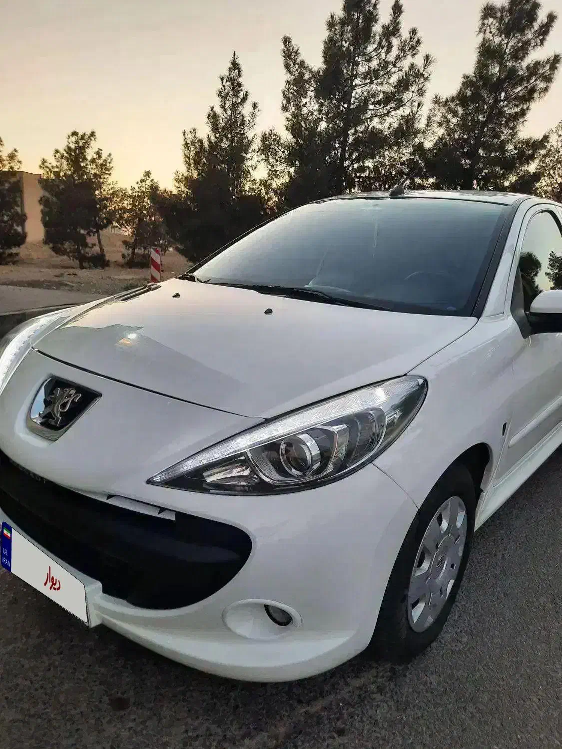 207 مدل ۹۸ بسیار تمیز|خودرو سواری و وانت|تهران, پردیسان|دیوار