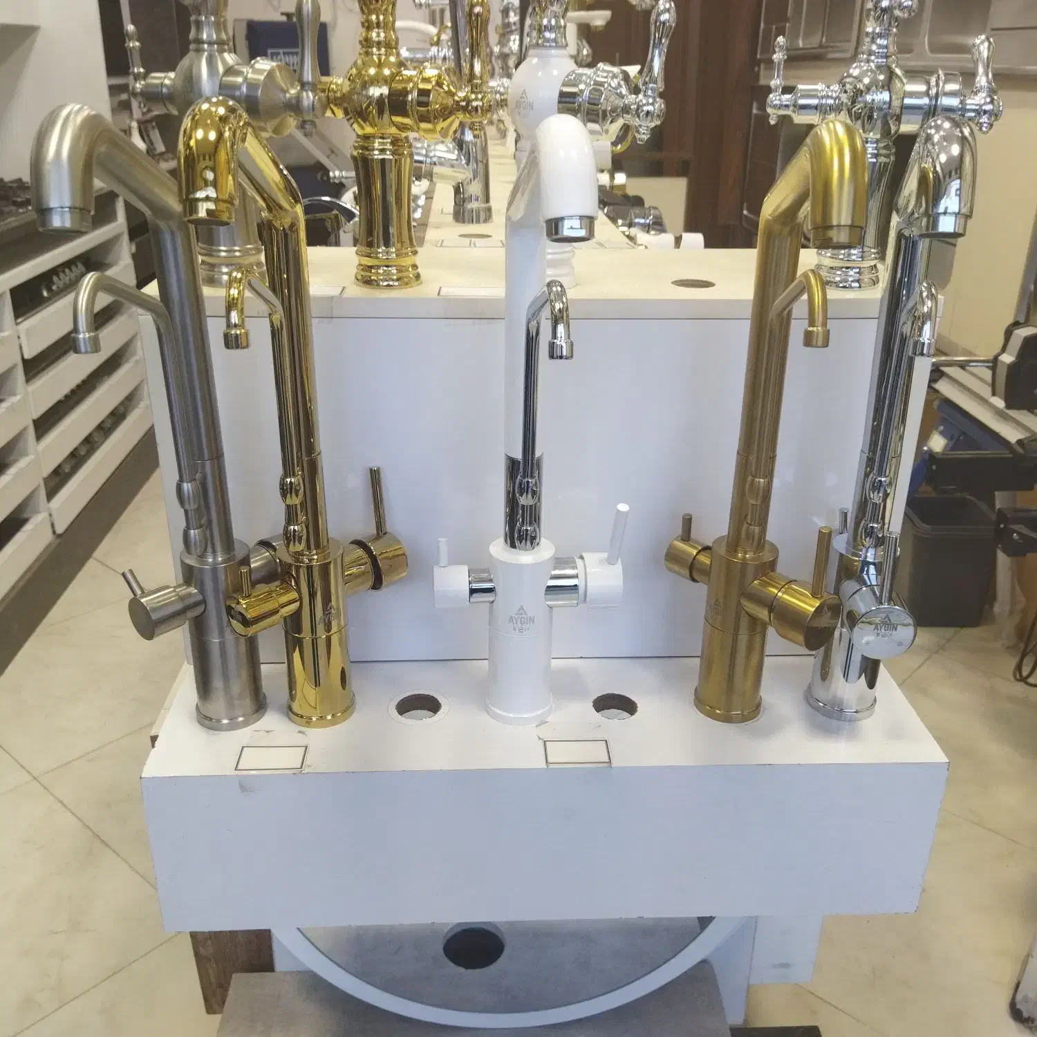 جشنواره شیر آلات دو منظوره|لوازم سرویس بهداشتی|اراک, |دیوار