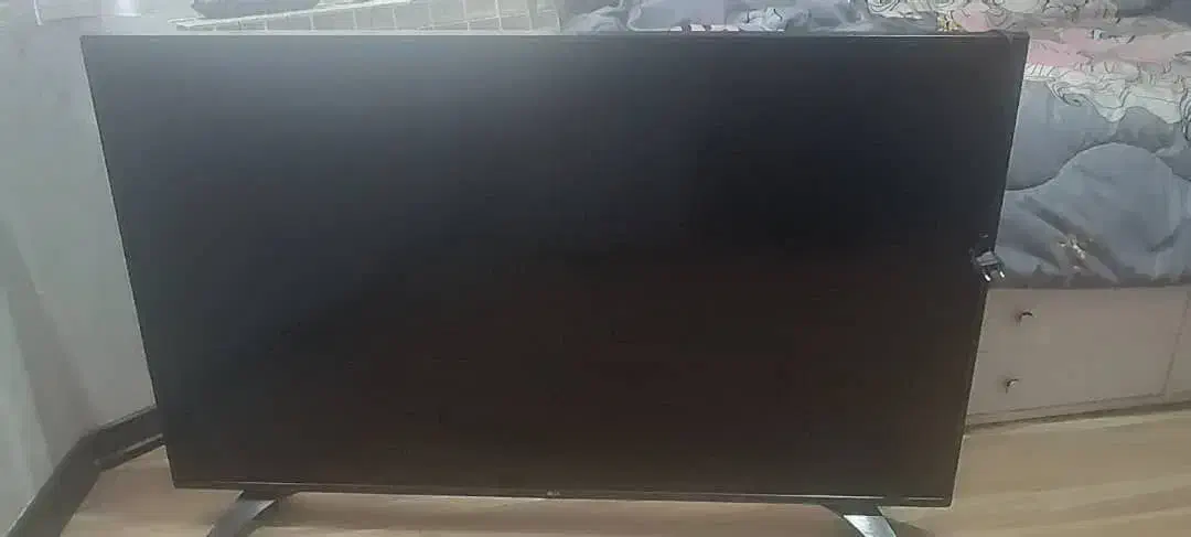 تلویزیون|تلویزیون و پروژکتور|سنندج, |دیوار