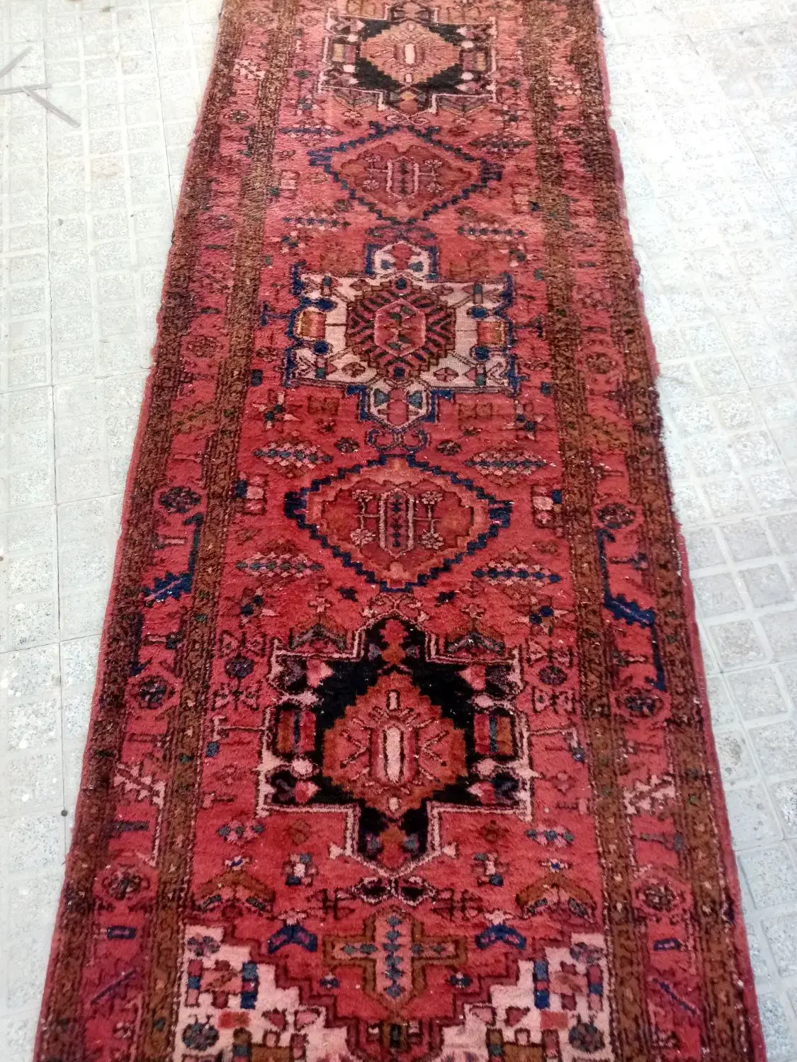 1دستگاه فرش خودمانی دستباف قدیمی|فرش|معصومیه, |دیوار