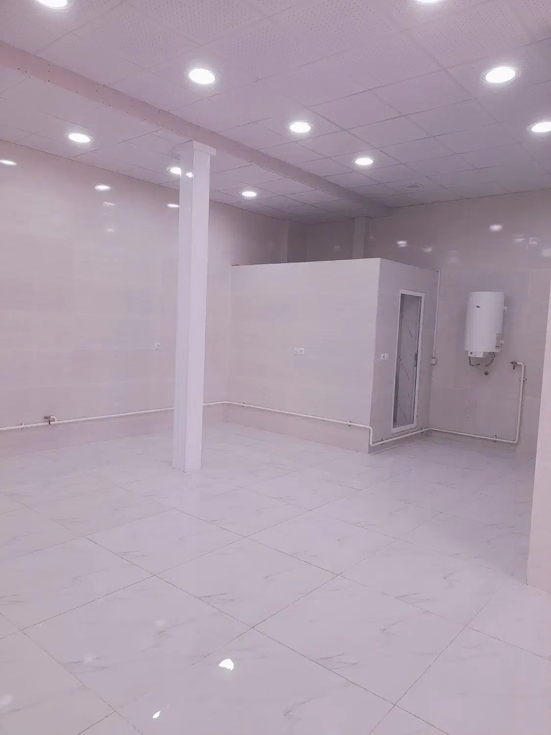 اجاره مغازه رهن ۱۰۰ میلیون اجاره ۱۲ میلیون|اجارهٔ مغازه و غرفه|سلماس, |دیوار