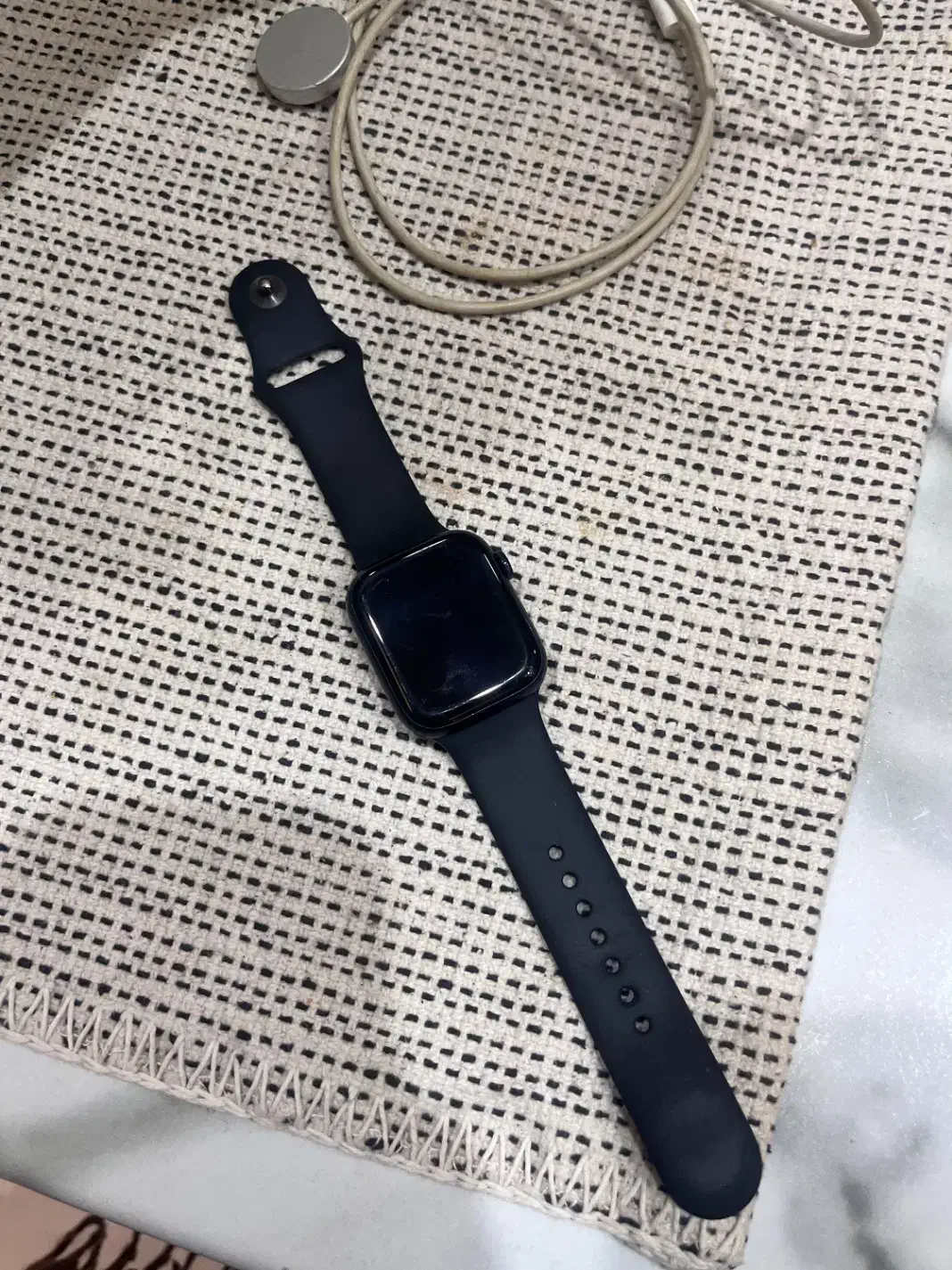 ای واچ سری ۸|لوازم جانبی موبایل و تبلت|رشت, پستک|دیوار