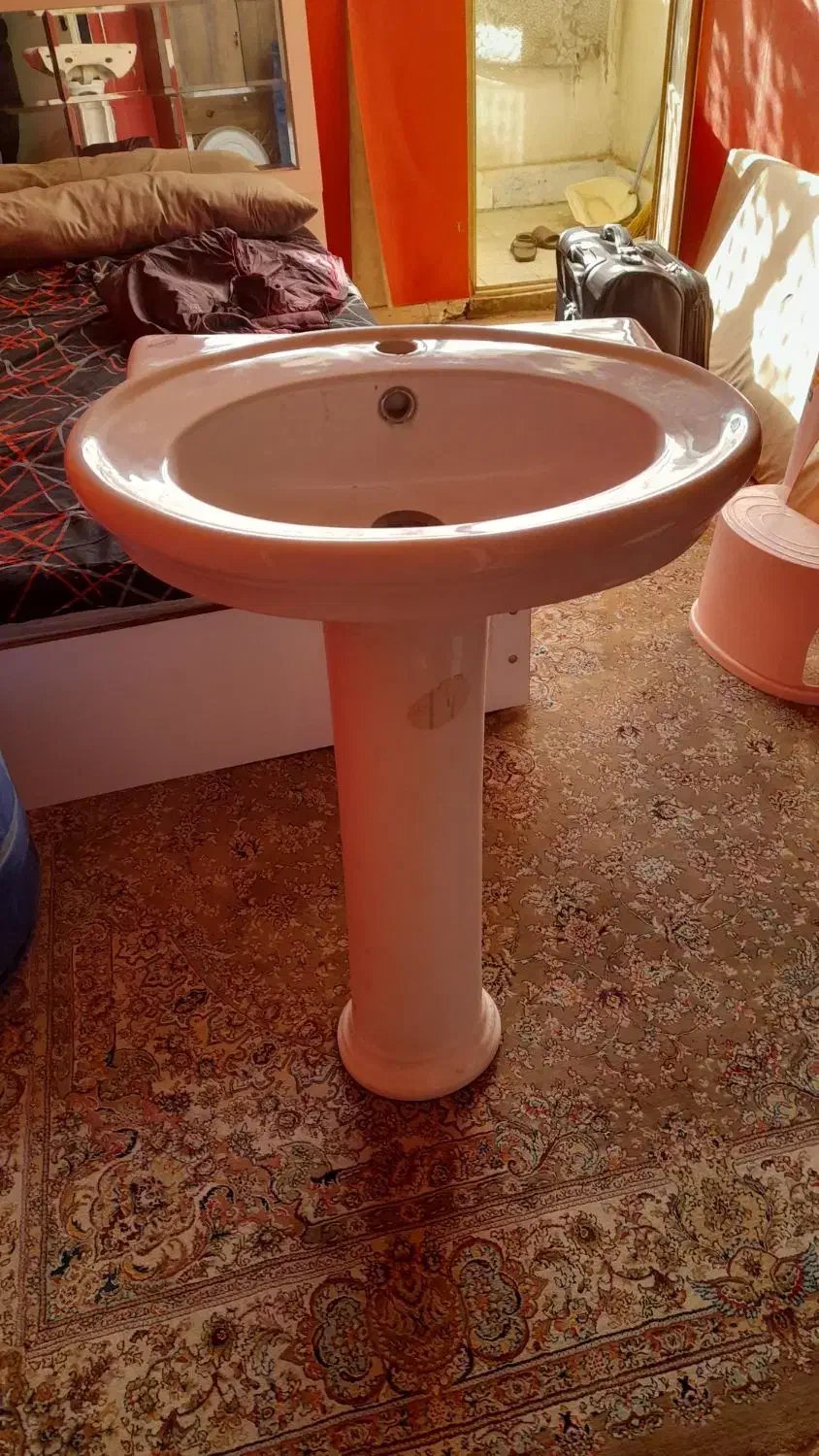 روشویی میباشد|لوازم سرویس بهداشتی|محمدیه-قزوین, |دیوار