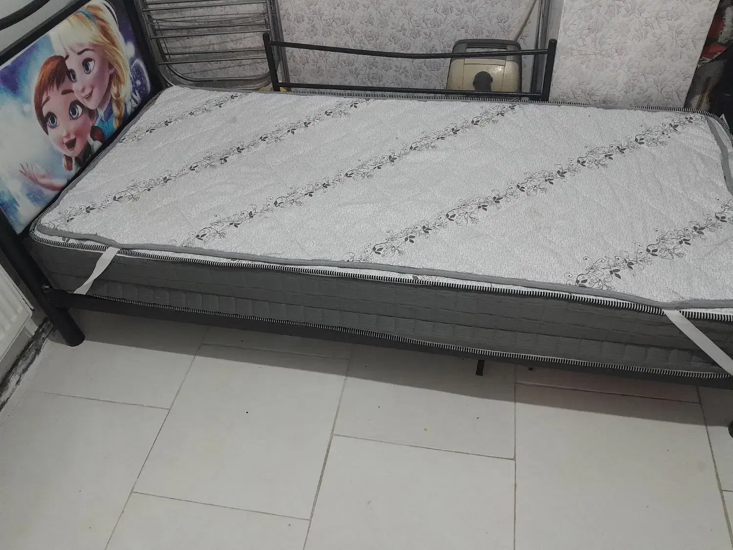 تشک خواب تک نفره|تشک تختخواب|شاهین‌شهر, گرگاب|دیوار