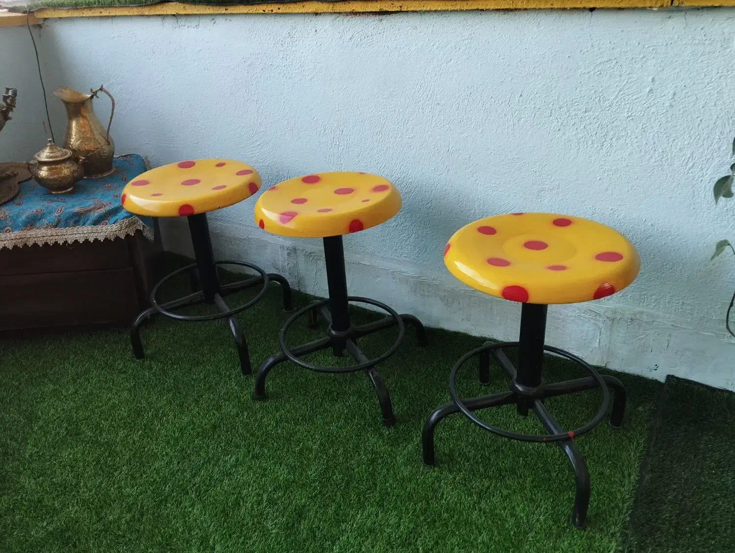 صندلی تکی آهنی|صندلی و نیمکت|محمدیه-قزوین, |دیوار