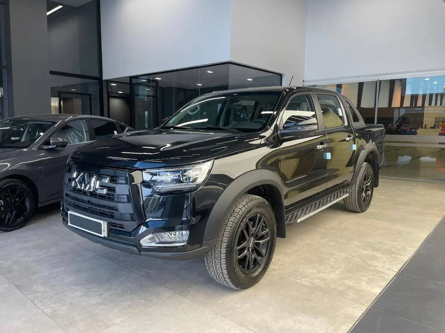 کی ام سی t8(اقساط 12 تا 60 ماه)|خودرو سواری و وانت|تهران, پونک|دیوار