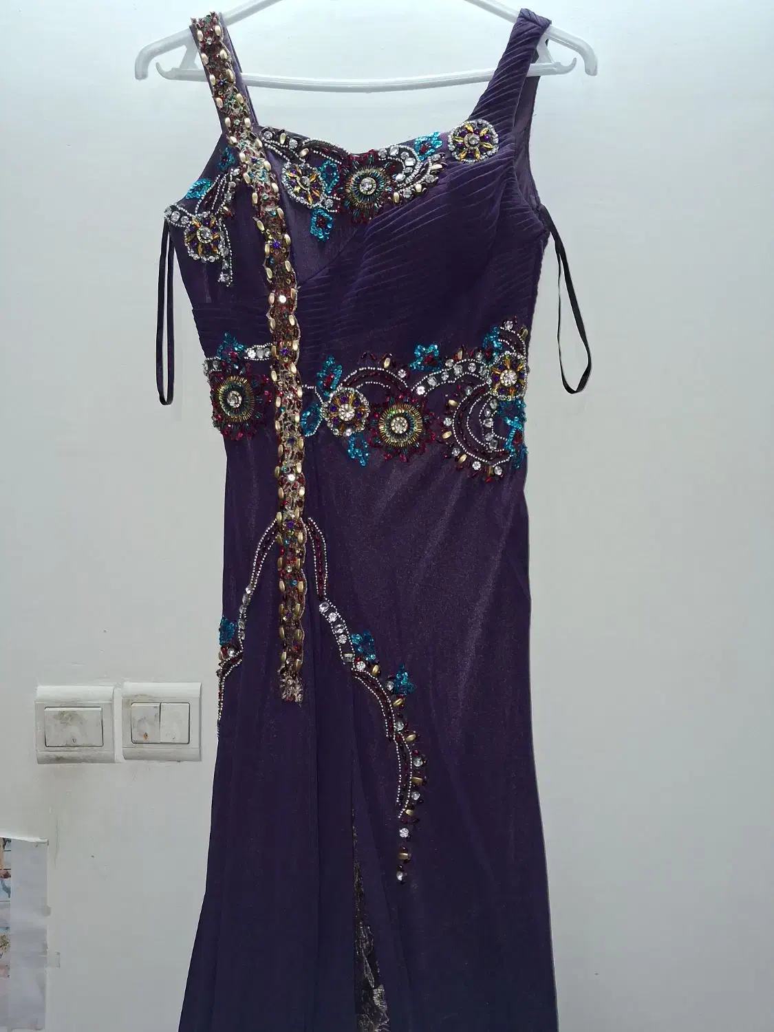 لباس حنابندان|لباس|کازرون, |دیوار