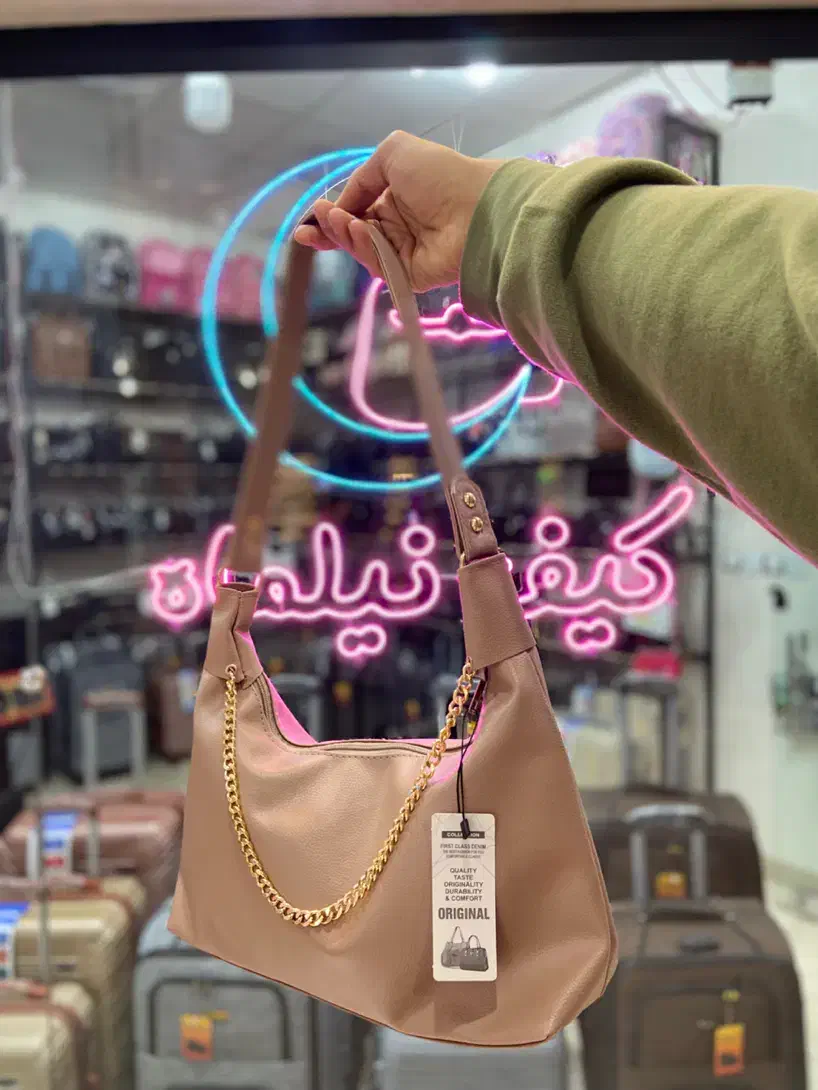 کیف لش قوچان|کیف، کفش، کمربند|قوچان, |دیوار