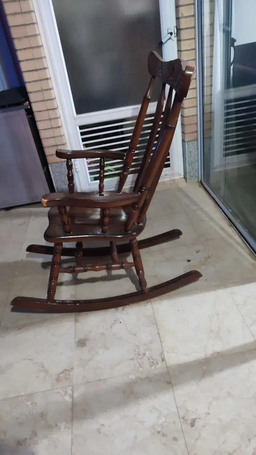 صندلی مادر بزرگ|صندلی و نیمکت|شاهینشهر, خبرنگار|دیوار