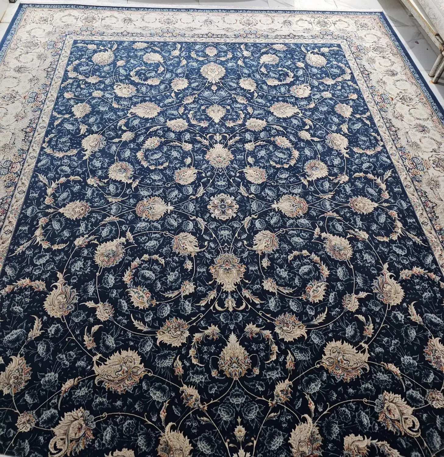 فرش تک 12متری آکبند|فرش|ایلام, |دیوار