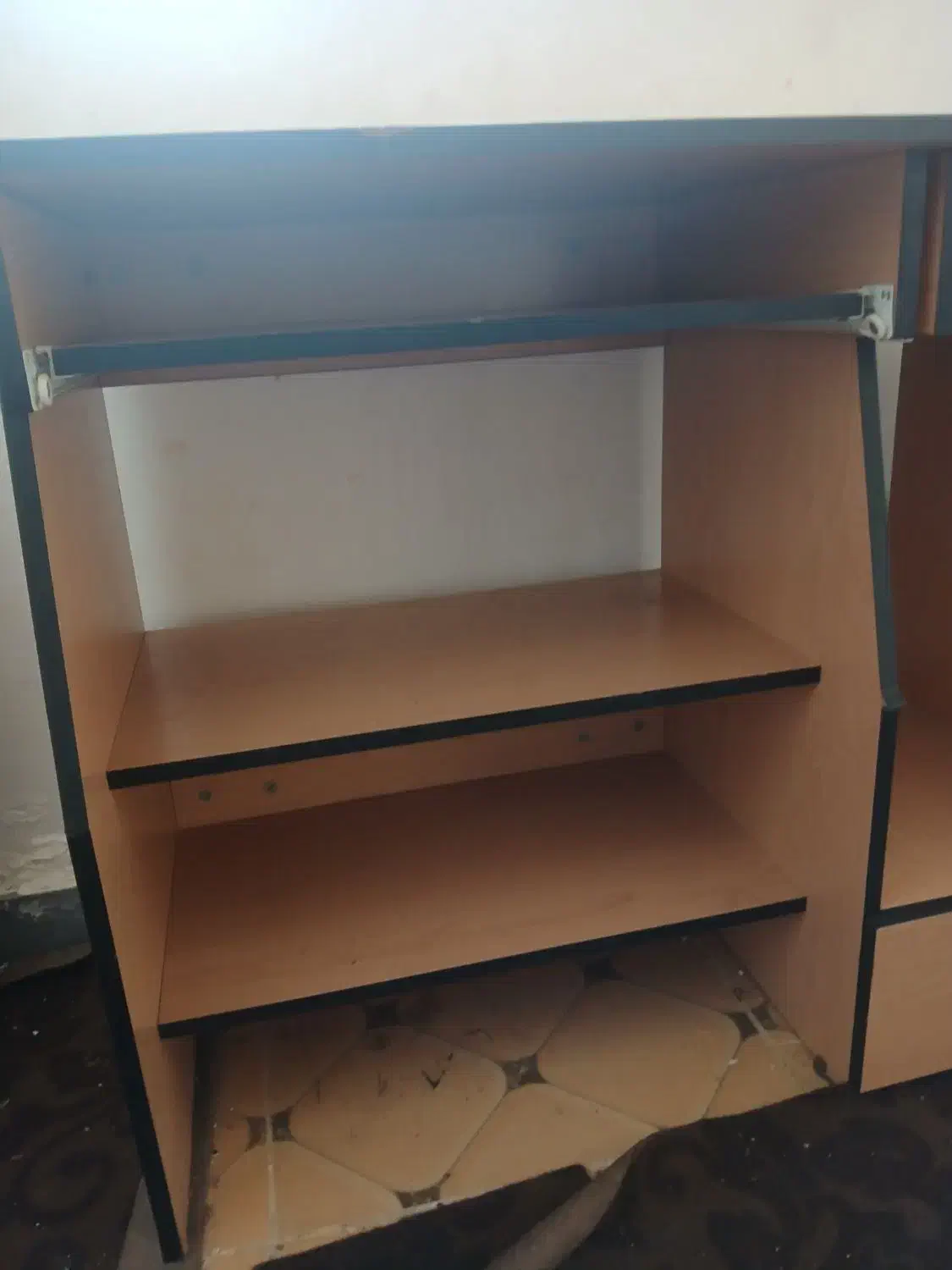 (سوسنگرد)میزکامپیوتر|میز تحریر و کامپیوتر|سوسنگرد, |دیوار