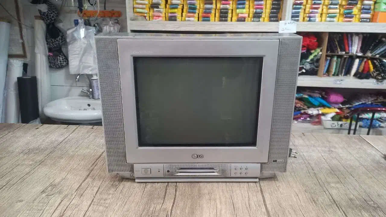 تلوزیون 14LG|تلویزیون و پروژکتور|یزد, |دیوار