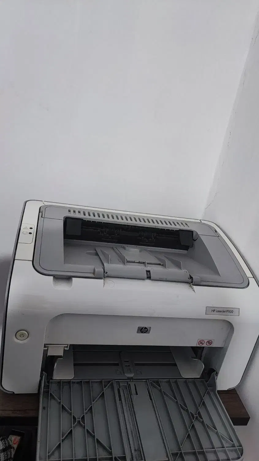 پرینتر لیزری اچ پی ۱۱۰۲|پرینتر، اسکنر، کپی، فکس|شیراز, ده پیاله|دیوار