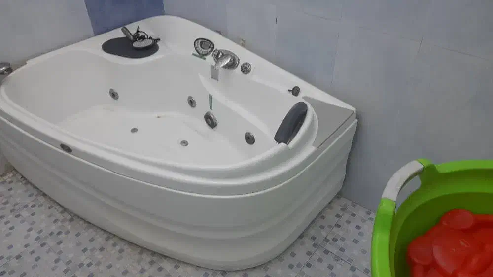 جکوزی|لوازم حمام|اهواز, شهرک دانشگاه|دیوار