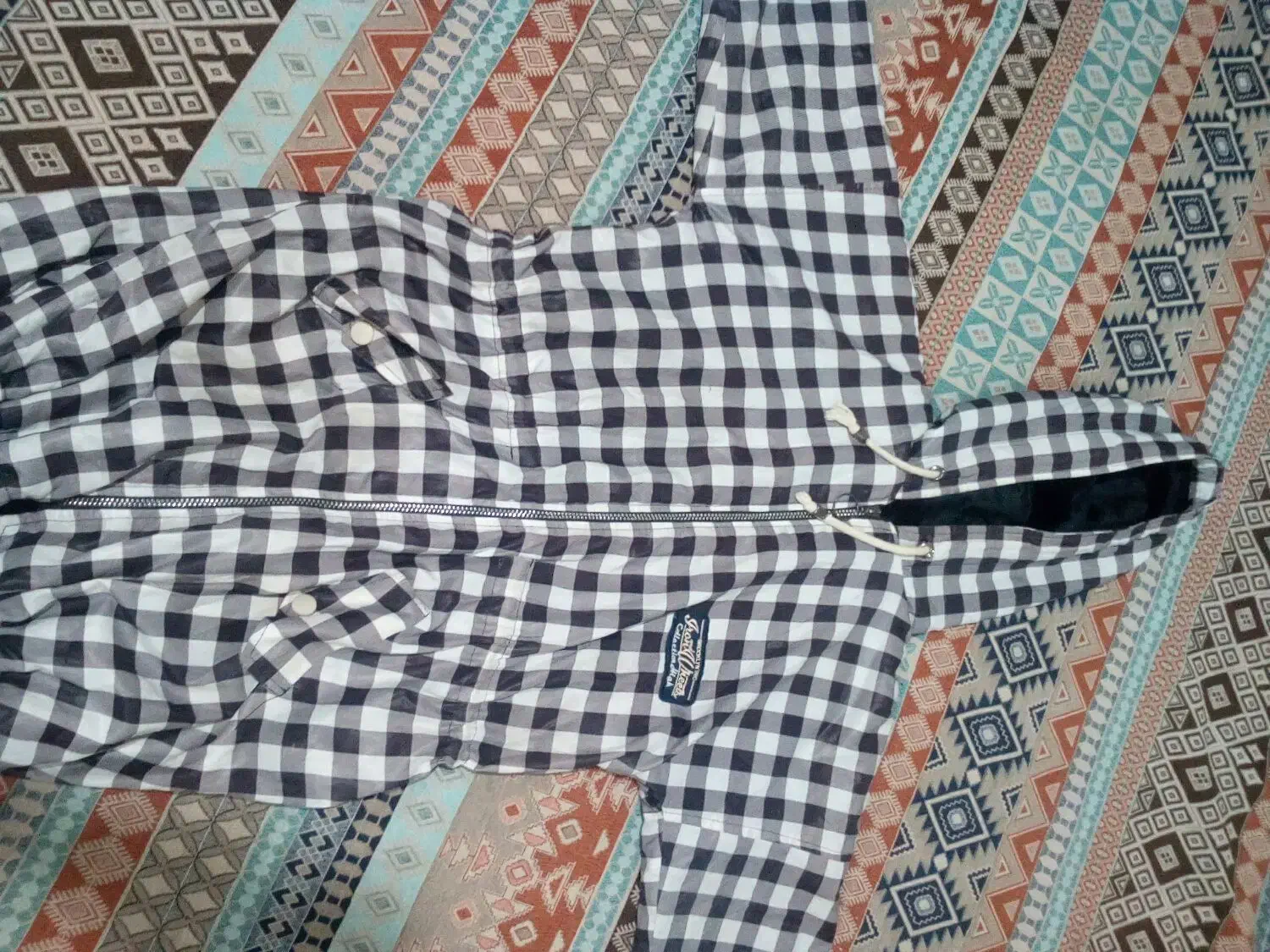 پوشاک|لباس|پاکدشت, پاکدشت (مامازند)|دیوار