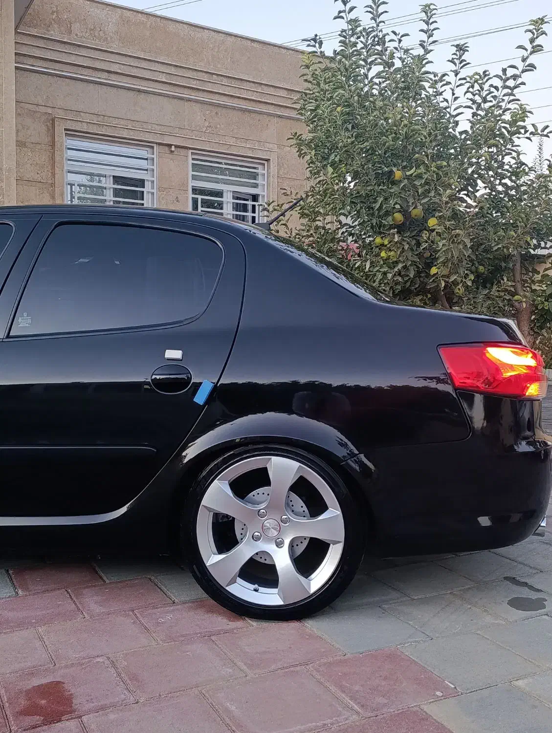 رانا پلاس پاناروما ۱۴۰۱درحد صفر|خودرو سواری و وانت|مشکین‌دشت, |دیوار