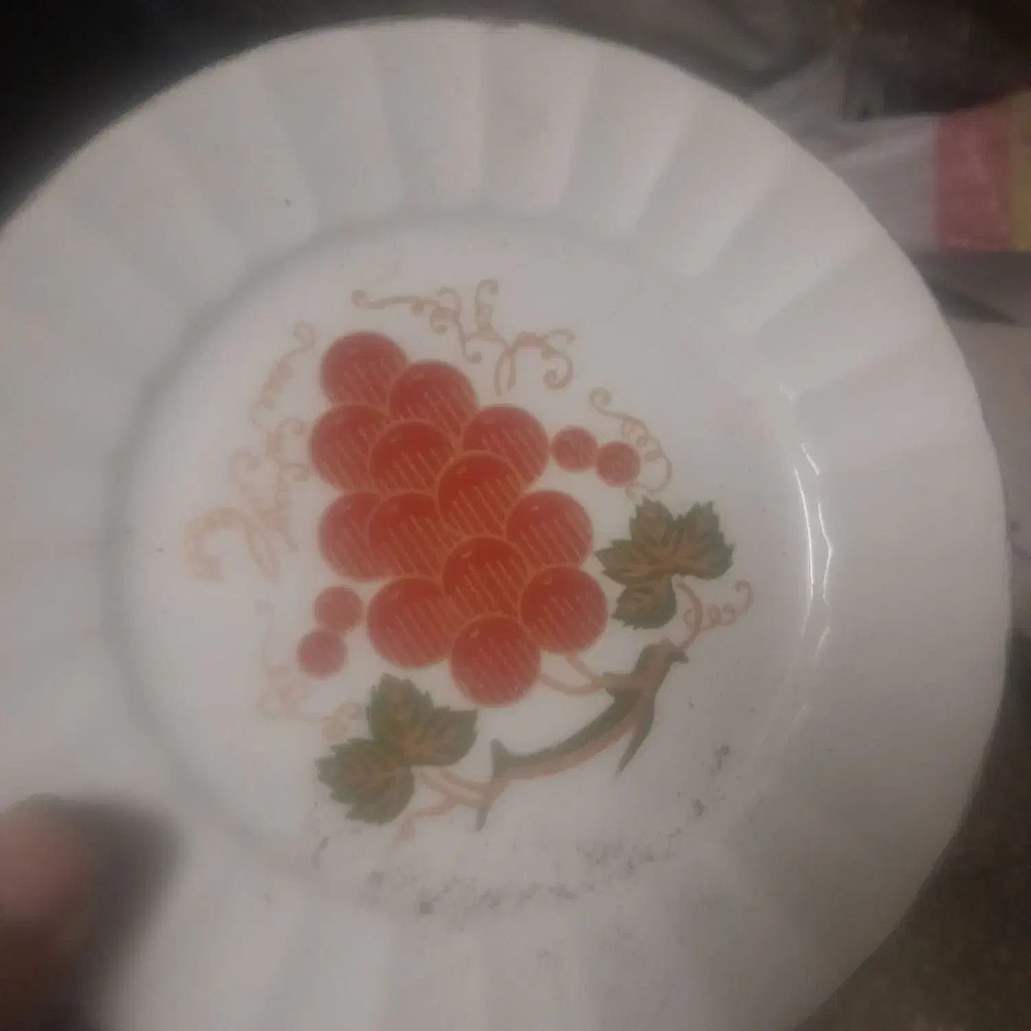 پشتقاب چینی|ظروف سرو و پذیرایی|کاشان, پامنار|دیوار