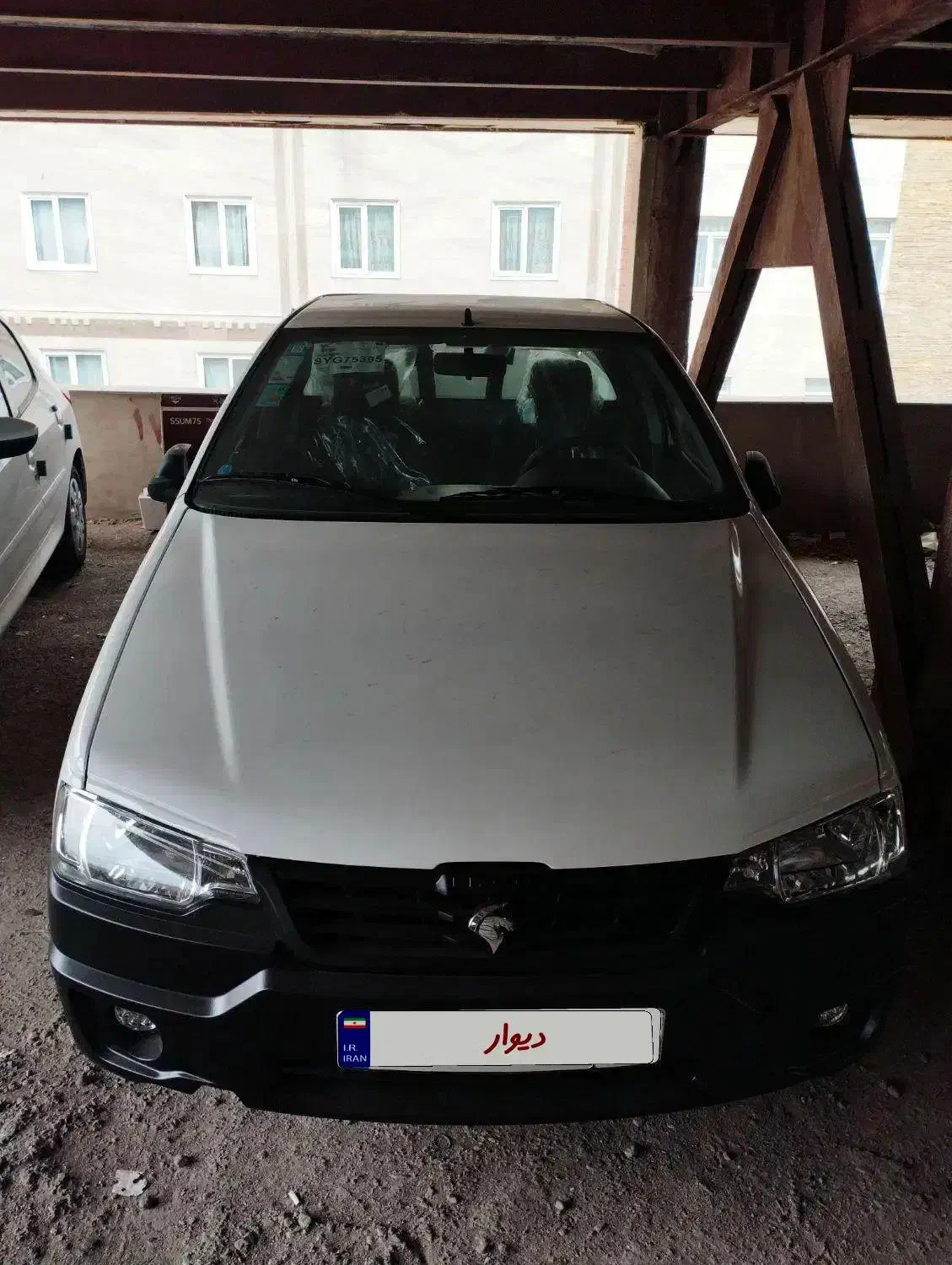 وانت اریسان ۲ 1404|خودرو سواری و وانت|تهران, اسفندیاری|دیوار