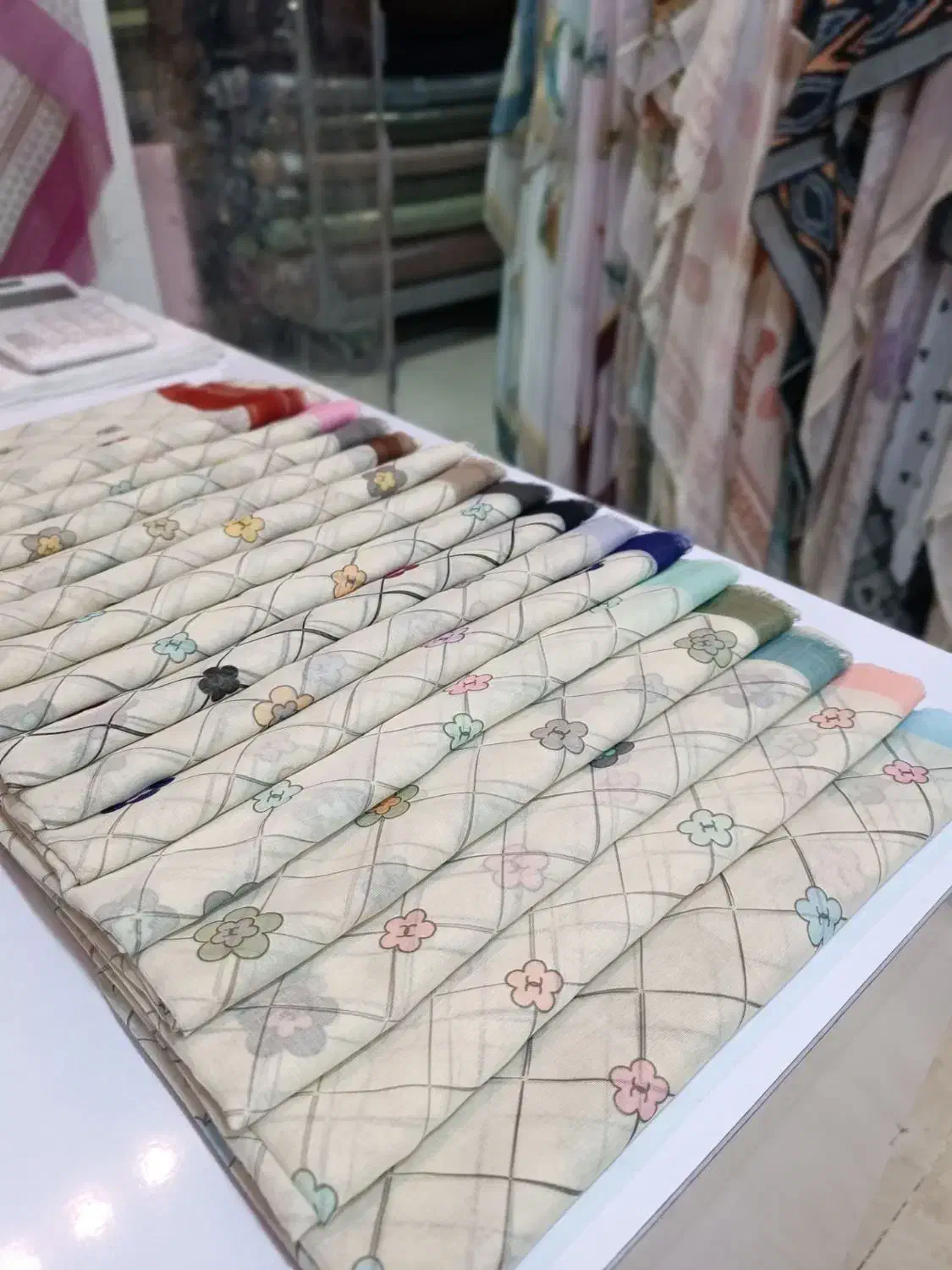 پخش روسری ابریشم|لباس|گنبد کاووس, |دیوار