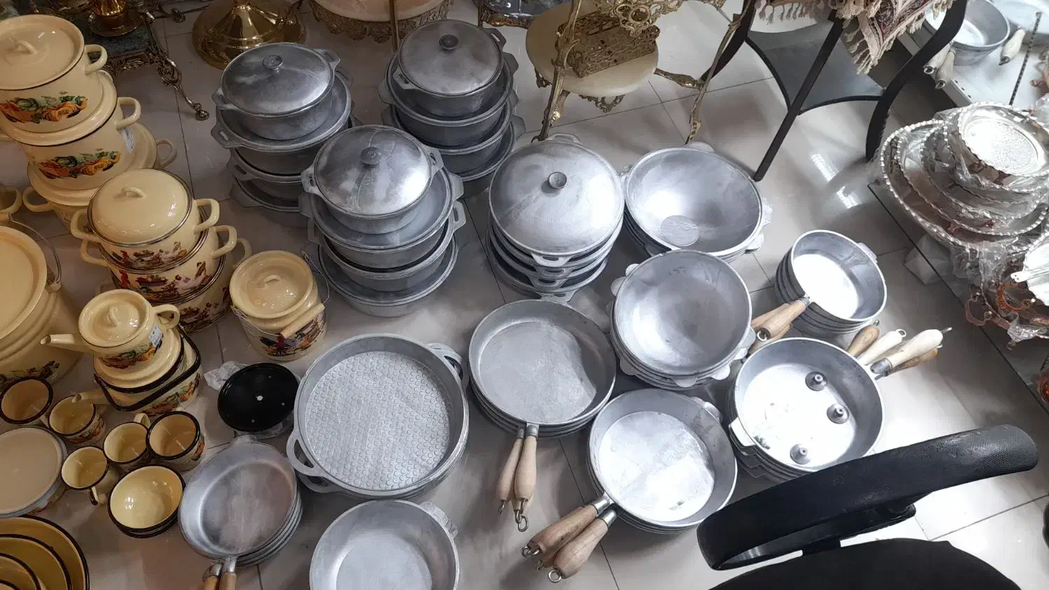 تابه چدنی اصل روسیه|ظروف پخت‌وپز|بندرعباس, |دیوار