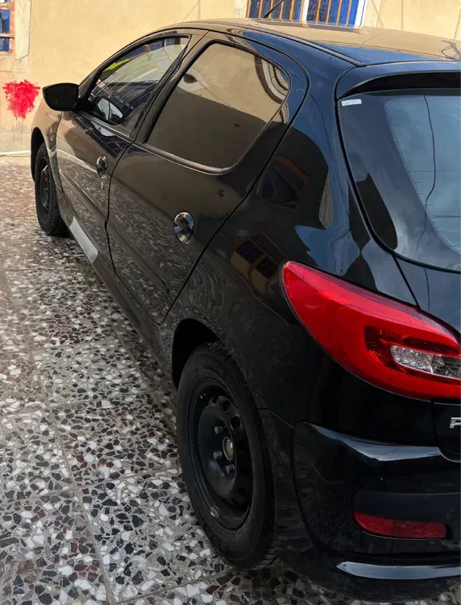 ۲۰۷ ۴۰۲سقف فلز|خودرو سواری و وانت|مشهد, الهیه|دیوار