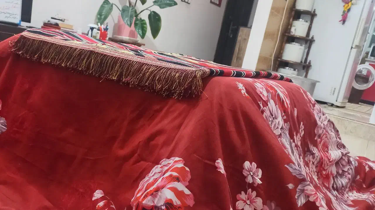 کرسی .|مبلمان خانگی و میز عسلی|تربت جام, زیباکنار|دیوار