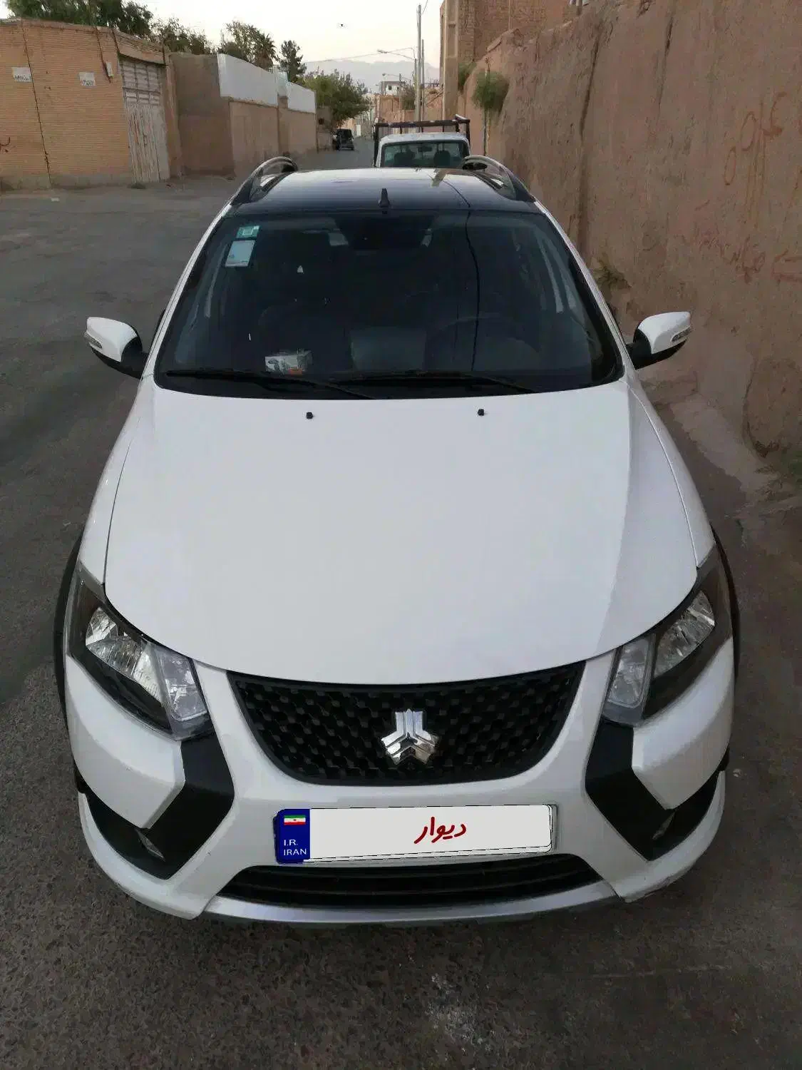 کوئیک GXR  403 سفید مشکی|خودرو سواری و وانت|کرمان, |دیوار