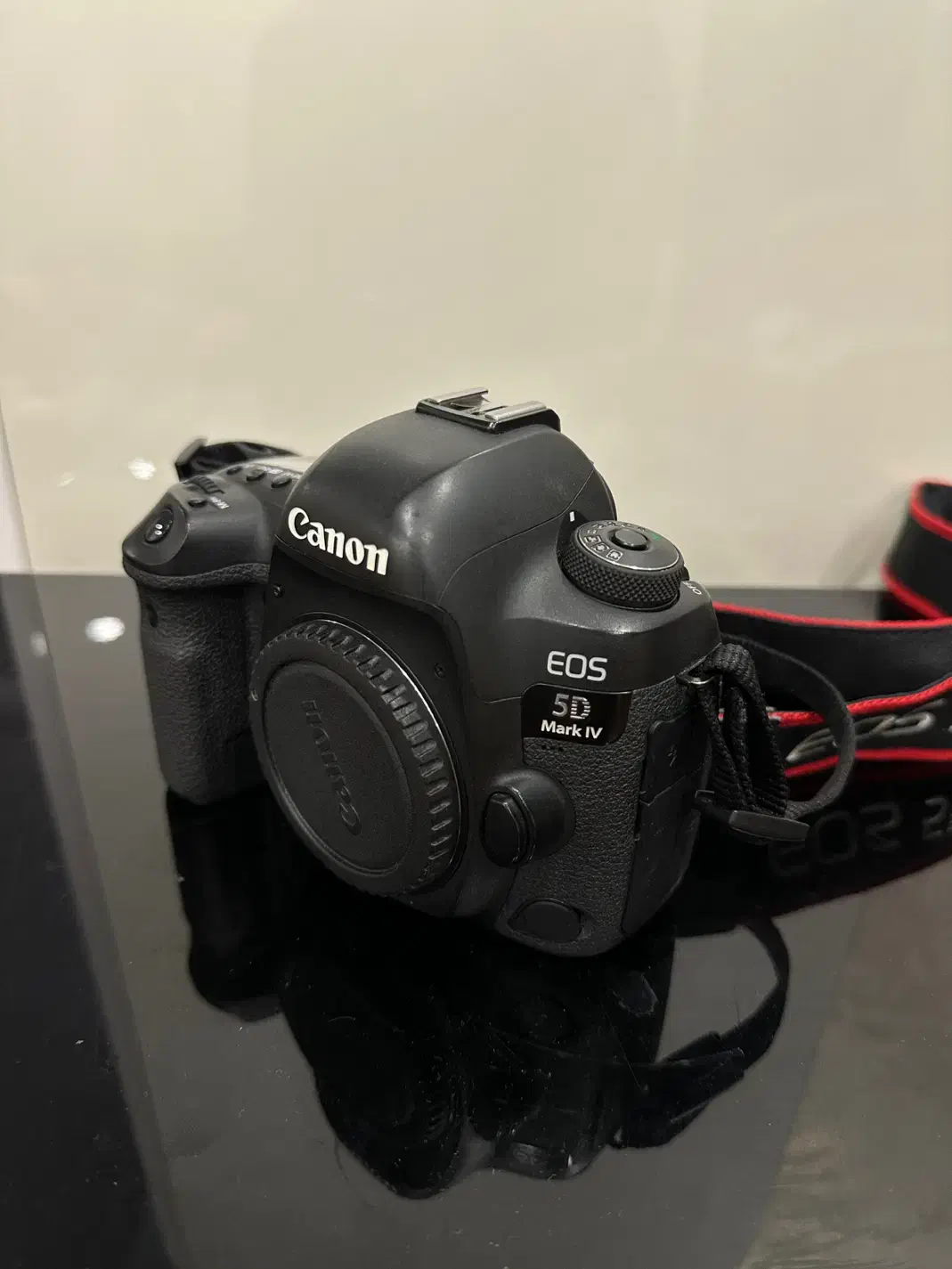 دوربین عکاسی کانن Canon EOS 5D MK IV|دوربین عکاسی و فیلم‌برداری|تهران, اباذر|دیوار