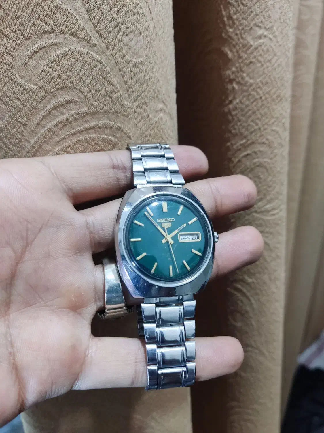 سیکو پنج اتومات صفحه خاص قاب درشت|ساعت|قم, شاه احمد قاسم|دیوار