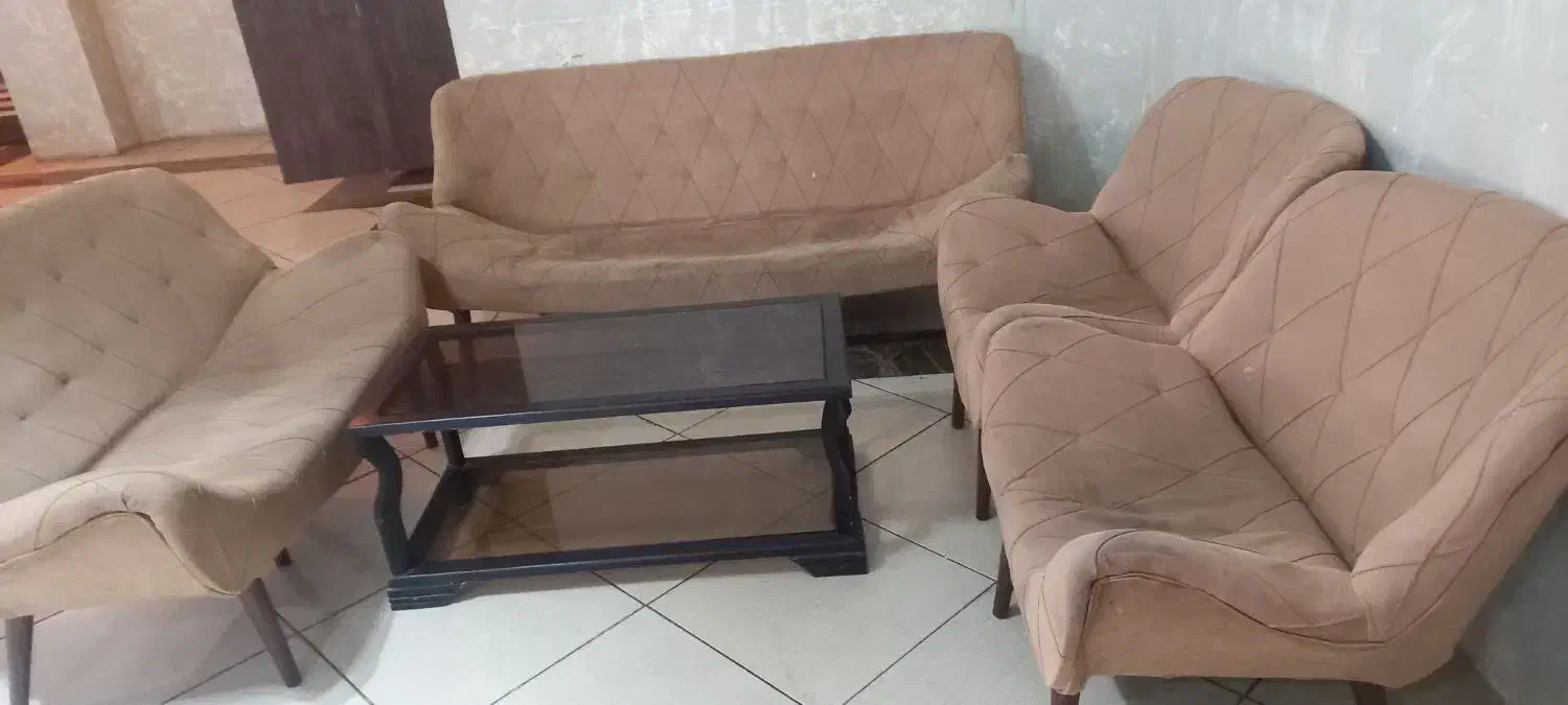 مبل ۷ نفره و جلومبلی مناسب باغ|مبلمان خانگی و میز عسلی|زنجان, |دیوار