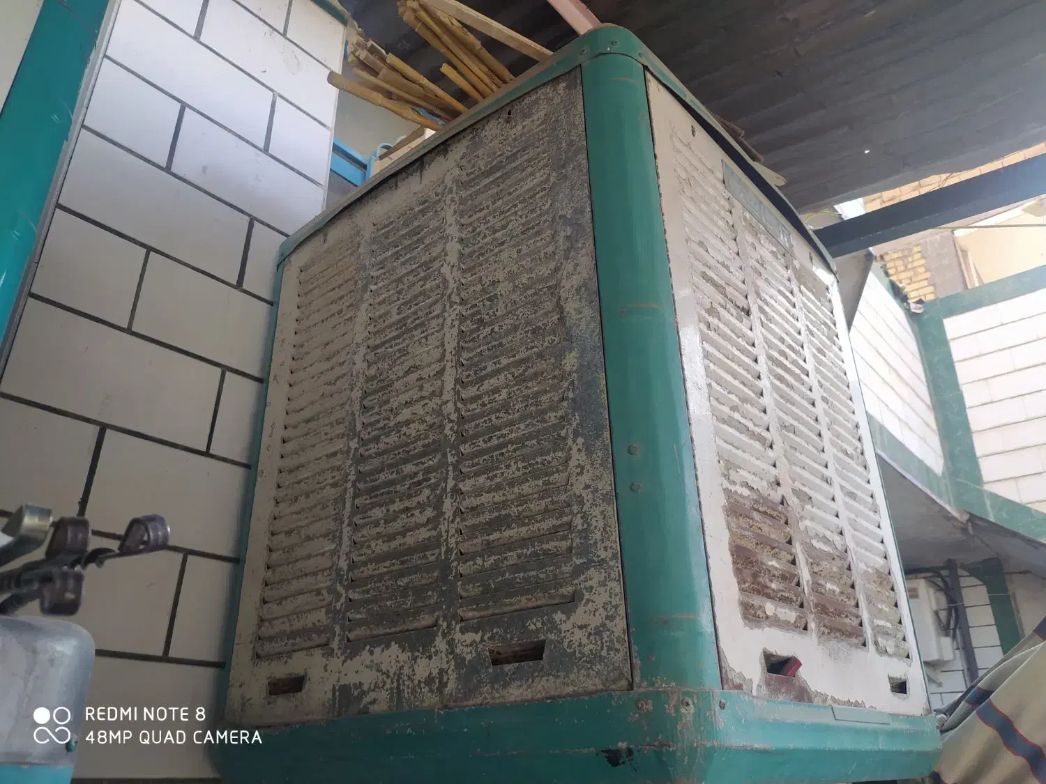 کولر ابی|کولر آبی|دهدشت, |دیوار