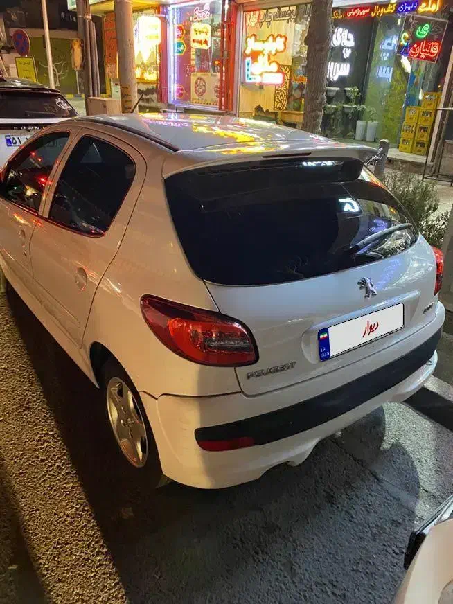 ۲۰۷ اتومات مدل ۹۰|خودرو سواری و وانت|اصفهان, کشاورزی|دیوار