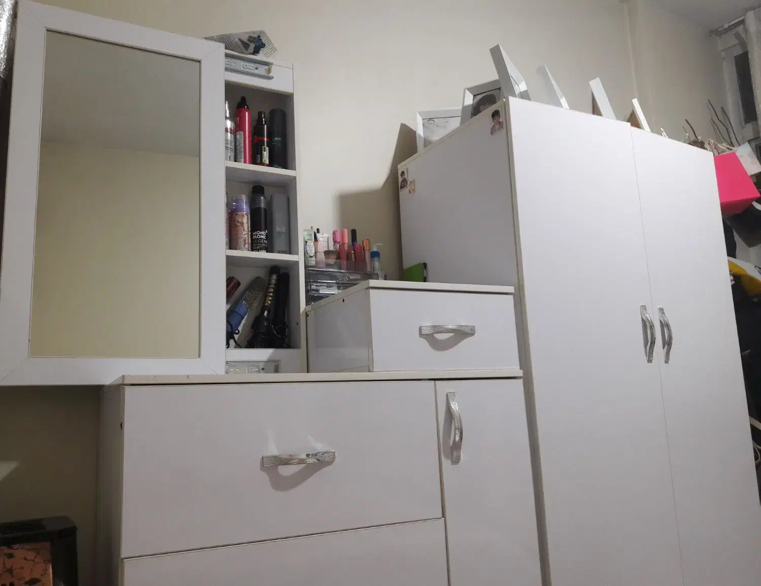 سرویس در حد نو همراه تشک تخت|تخت و سرویس خواب|احمدآبادمستوفی, |دیوار