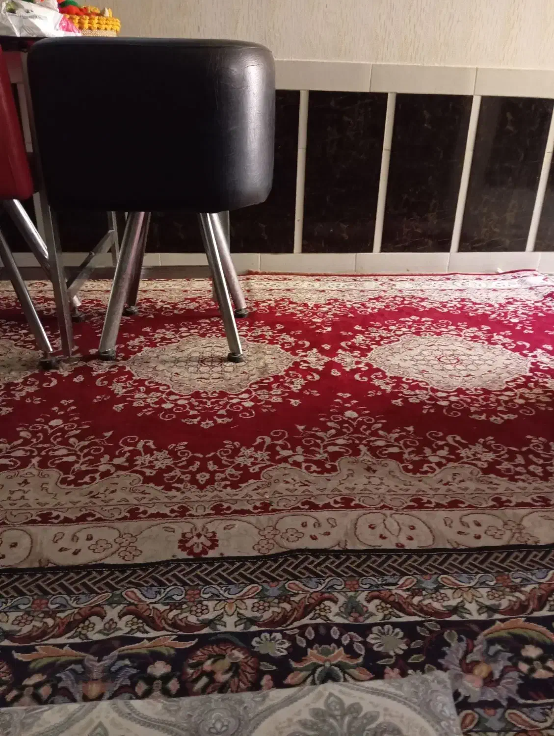 میزو صندلی کم جا|میز و صندلی غذاخوری|جهرم, |دیوار