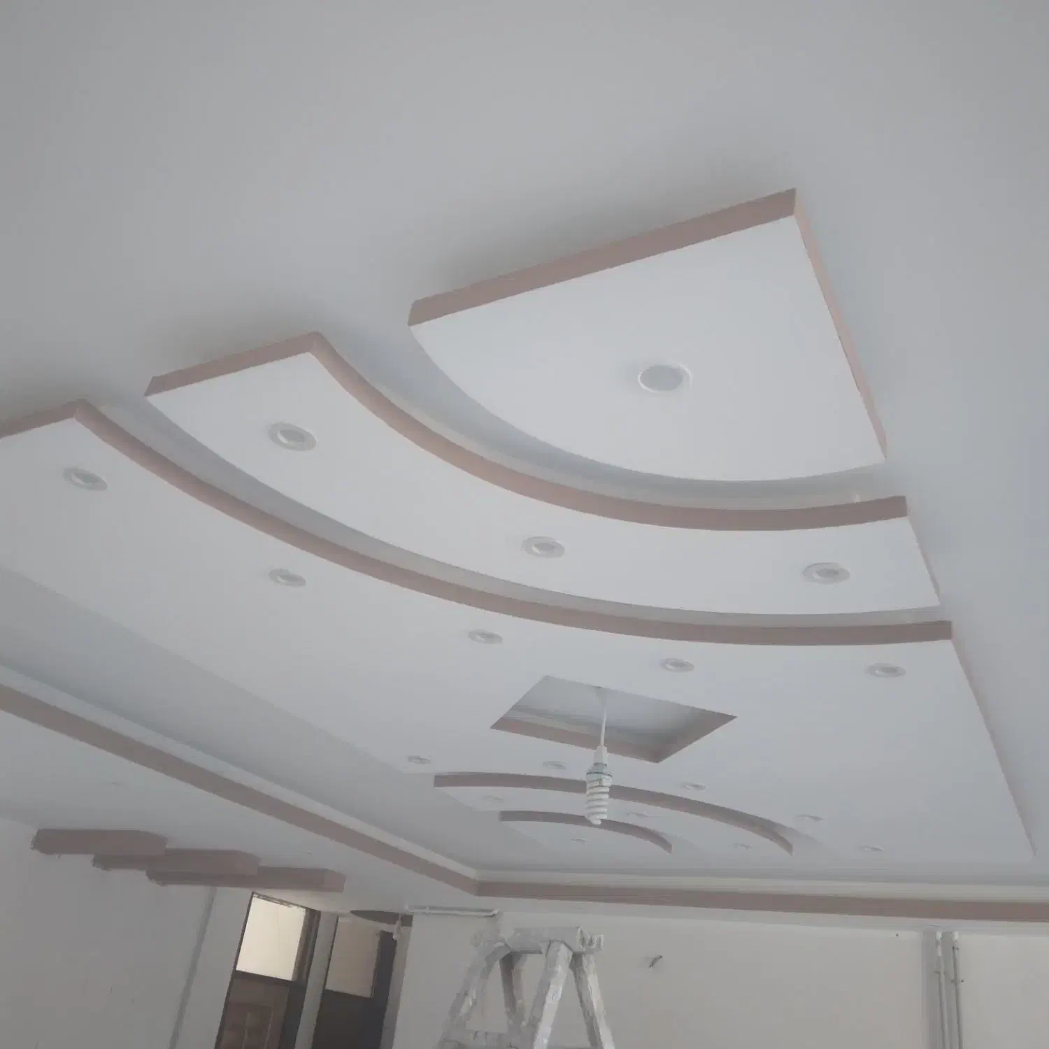 نقاشی ساختمانی ابراهیمی با بیش از بیست سال سابقه|خدمات پیشه و مهارت|زنجان, |دیوار