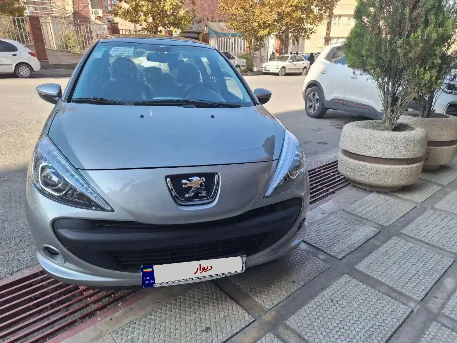 207 پانوراما دنده ای رنگ تیتانیوم مدل 1404|خودرو سواری و وانت|ارومیه, |دیوار