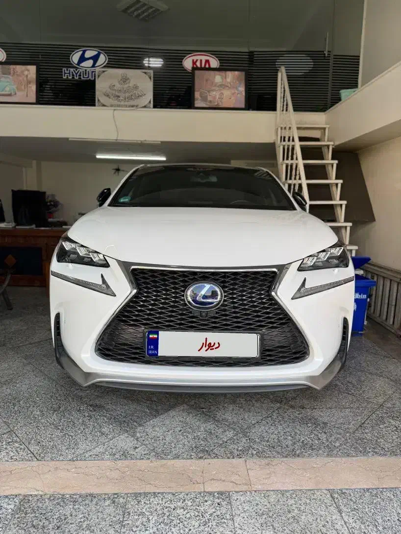 Nx 300 2017|خودرو سواری و وانت|تهران, شهرک ولیعصر شمالی|دیوار