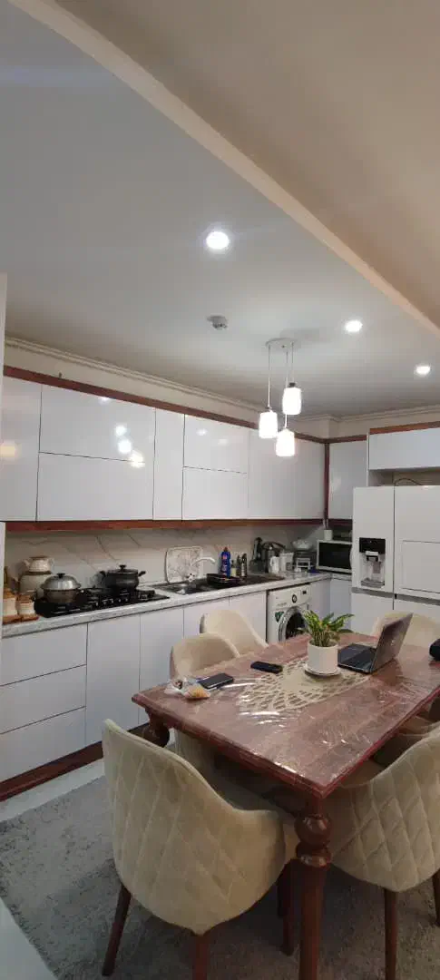 آپارتمان ۹۳ متری / مطهری / فروش فوری|فروش آپارتمان|رشت, بازار|دیوار