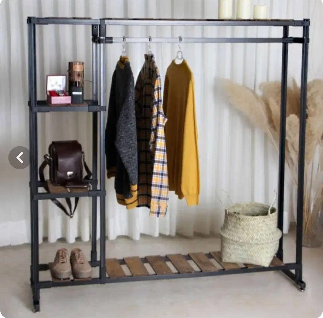 جا لباسی فلزی|کتابخانه، شلف، قفسه‌های دیواری|ماسال, |دیوار