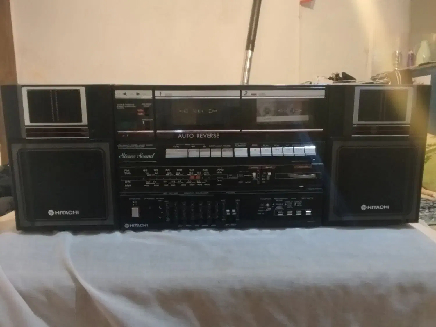 رادیو ظبط هیتاچی|سیستم صوتی خانگی|همدان, |دیوار